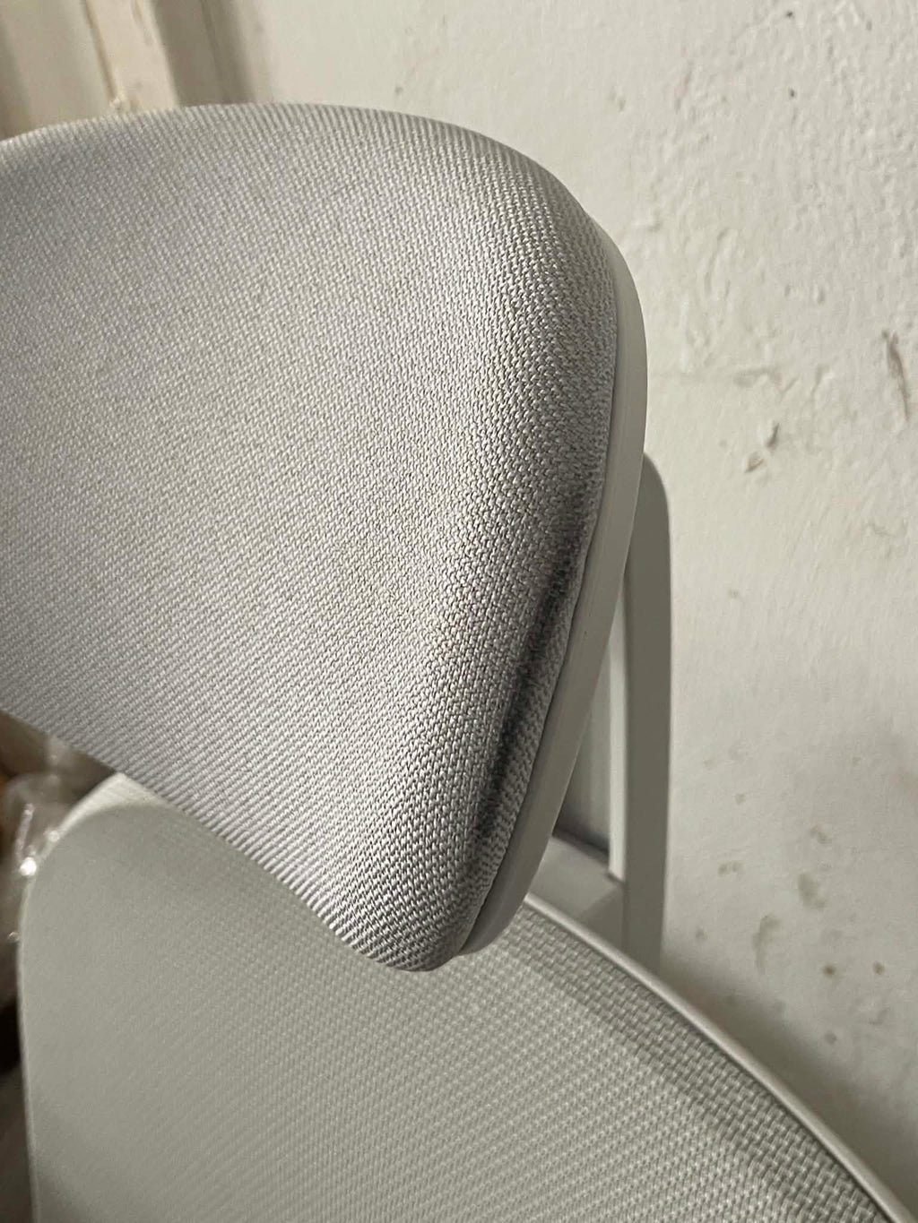 Fotel biurowy ergonomiczny Nowy Styl SOULY | Małe uszkodzenia
